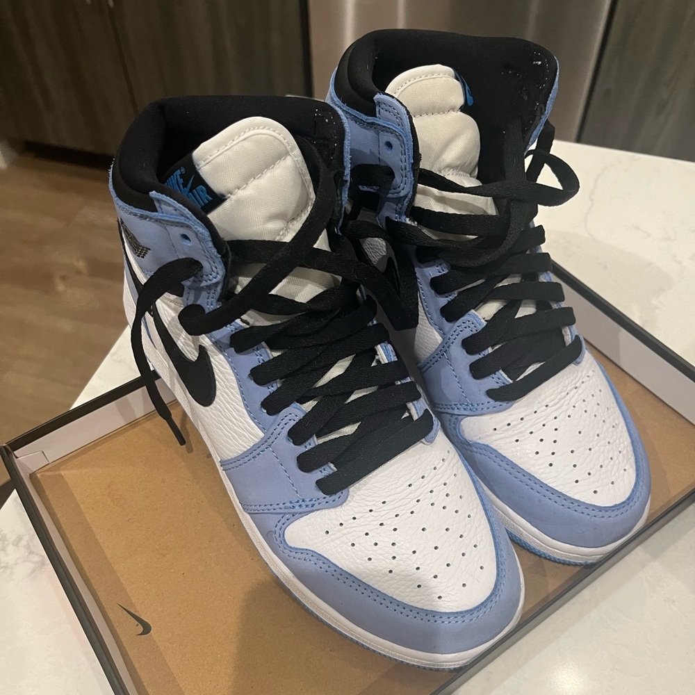 Jordan 1 University Blue